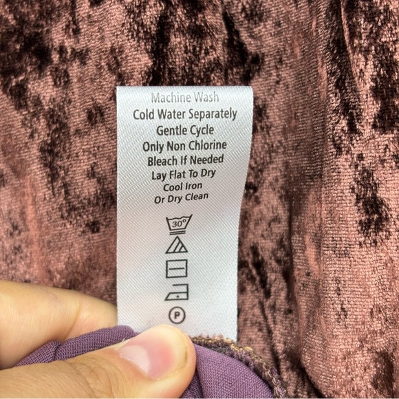 NWT Kyla Seo Anthropologie Handmade Embroidered Crushed Velvet Brown Blouse Sz S - Picture 12 of 14